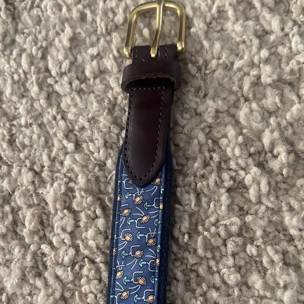 Vineyard Vines Navy Boys Football Belt 26